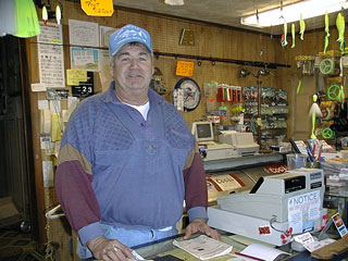 GKtackle.jpg (30693 bytes)