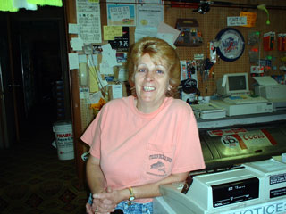 TT051601.jpg (24027 bytes)